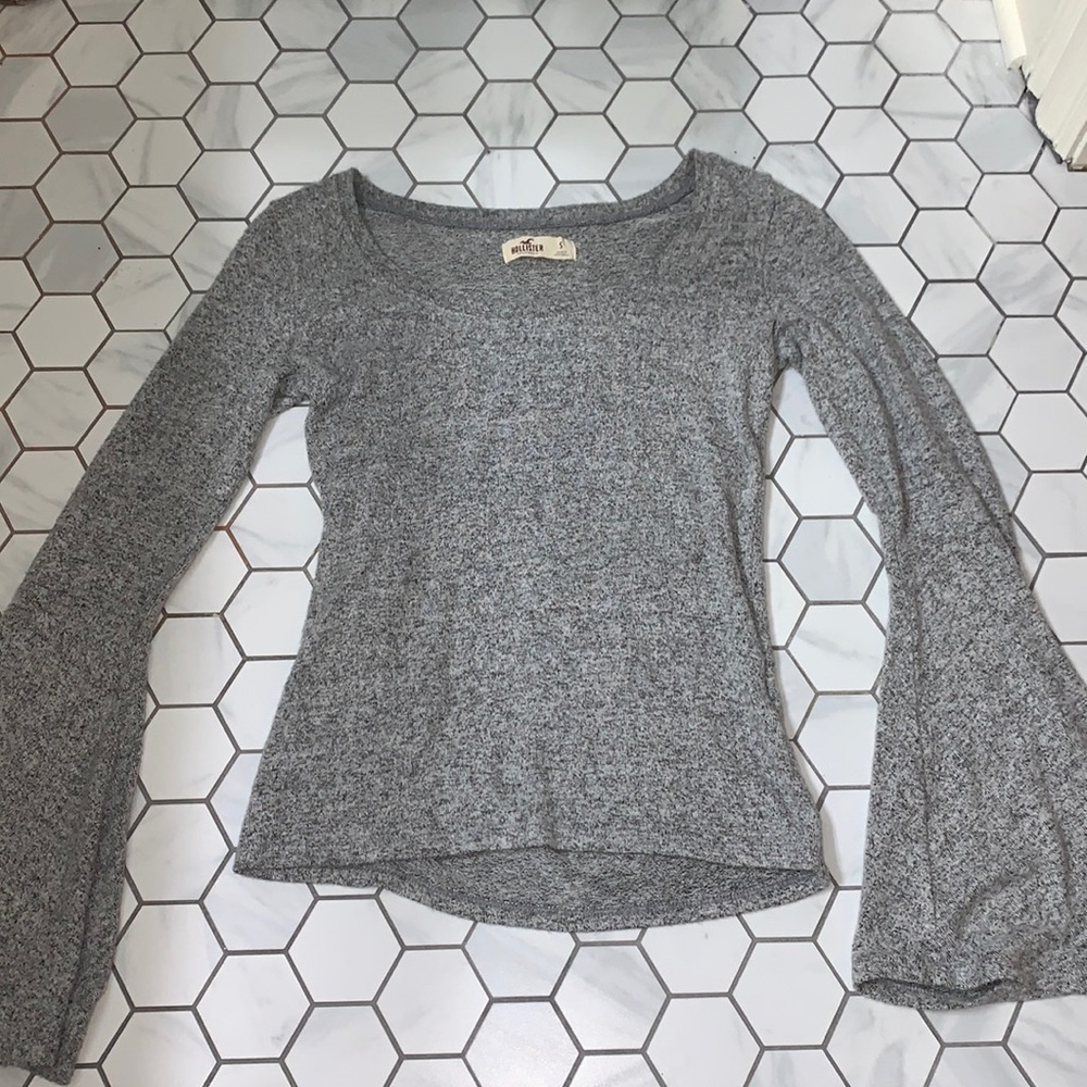 Flared sleeve blouse